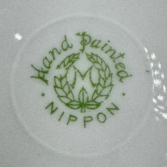 Antique Nippon Hand Painted Handled Vegetable Bowl with Gold Accents - Picture 7 of 7